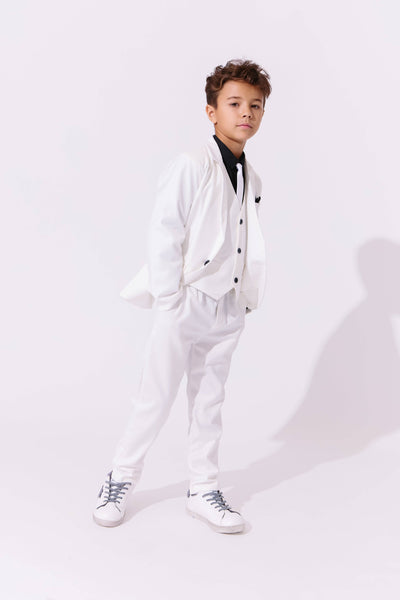 Lola + The Boys Sets White Night Special Occasion Suit