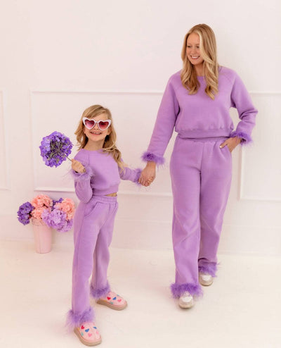 exclude-fall Women's Lavender Feather Athletic Set